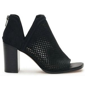 Vince Camuto Katnina Perforated Nubuck Open Toe Shooties New Size 9, EU 40